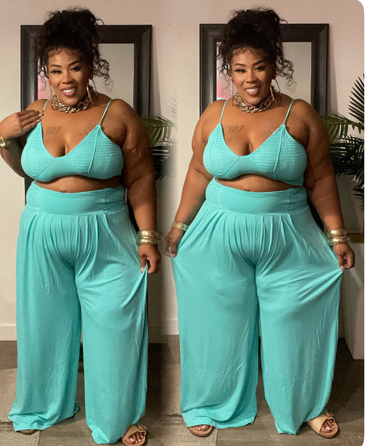 GREEN TWO PIECE WIDELEG PANTS SET